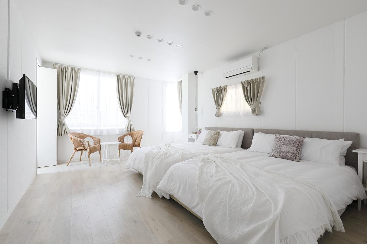 Bijou Suites Sorriso โอซาก้า ภายนอก รูปภาพ